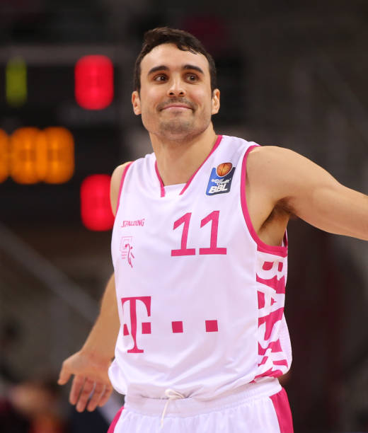 从阿图尔的 从阿图尔的